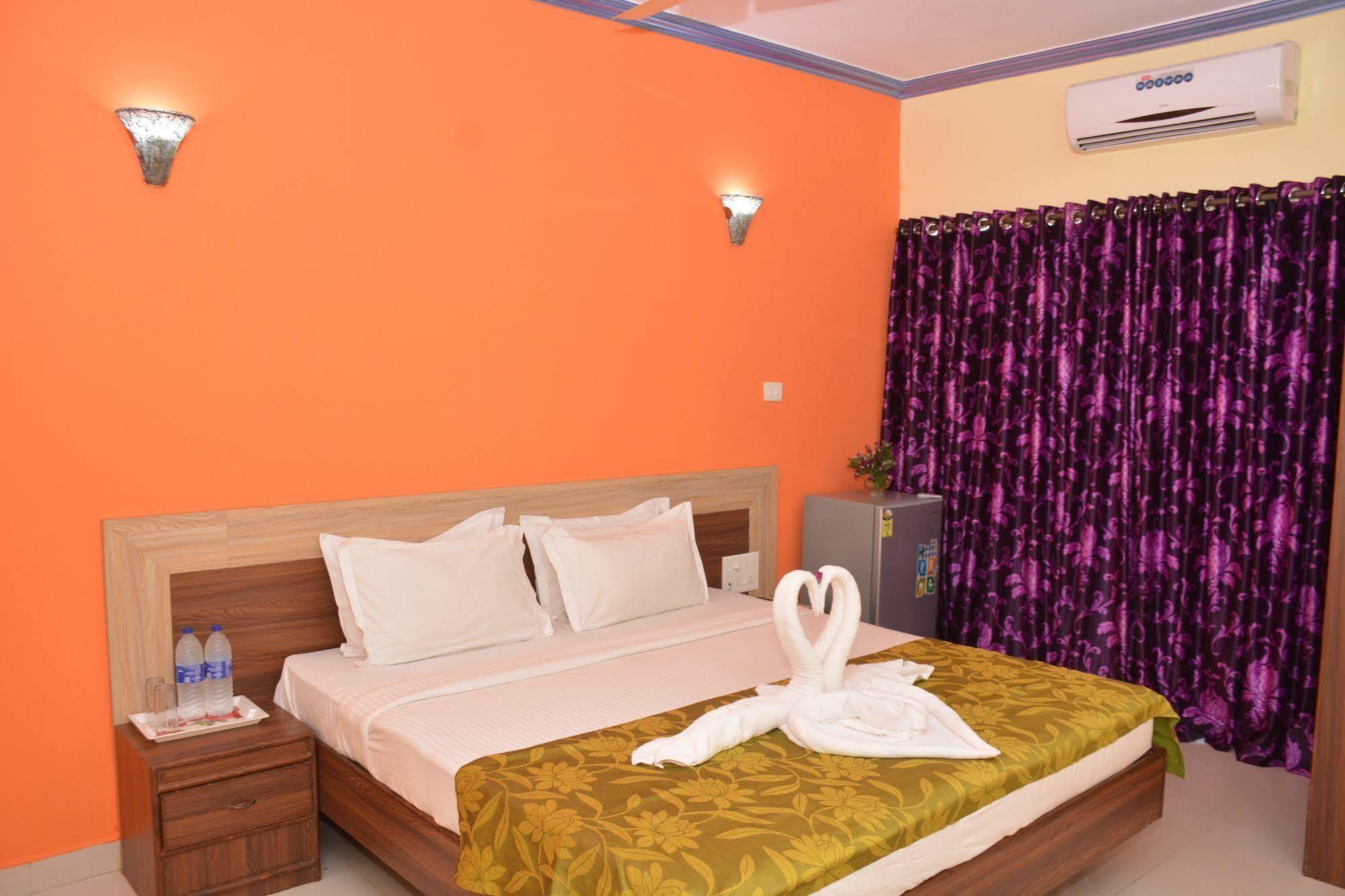 Rbr Suites Calangute Dış mekan fotoğraf